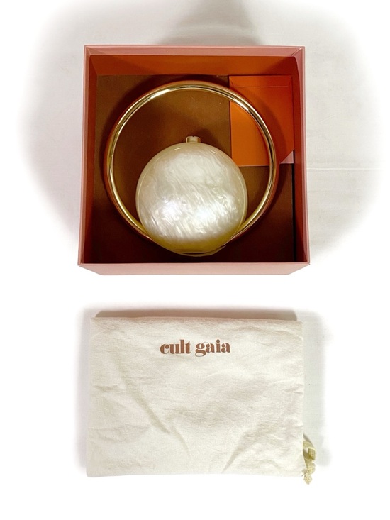 Cult Gaia Mina Pearl Bag - Picture 3 of 8